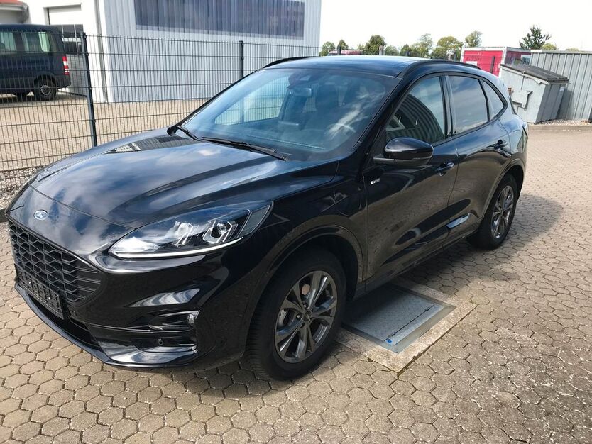 Ford Kuga 10.887 km 29.589 € Broderstorf / Rostock 18184