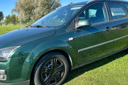 Ford Focus 223.804 km 999 &euro; Rostock 18147