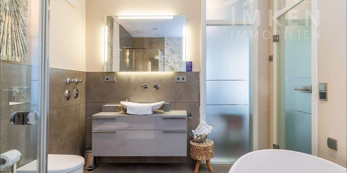 Etagenwohnung Rostock Kröpeliner Tor-Vorstadt - 3 Zimmer, 111 m&sup2;, 748.000&euro; | Angebot:24034122