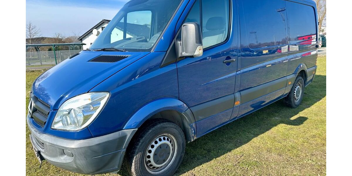 Mercedes-Benz Sprinter 153.317 km 6.000 &euro; Rostock 18147