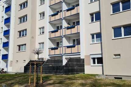 Wohnung Rostock Schmarl Dorf - 4 Zimmer, 75 m&sup2;, 614&euro; | Angebot:27270711