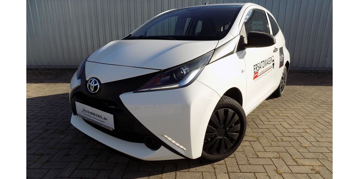 Toyota Aygo (X) 68.890 km 7.290 &euro; Ribnitz-Damgarten 18311