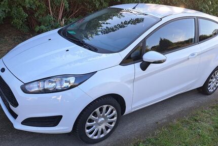 Ford Fiesta 67.285 km 6.590 € Kühlungsborn 18225