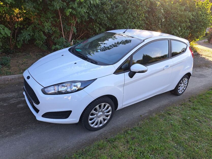 Ford Fiesta 67.285 km 6.590 € Kühlungsborn 18225