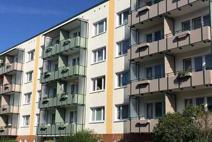 Wohnung zum Mieten in Rostock 426 € 60.94 m² 2 zimmer