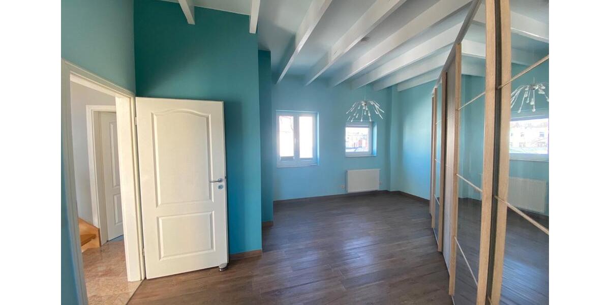 Etagenwohnung Rostock - 5 Zimmer, 160 m&sup2;, 2.360&euro; | Angebot:26268964