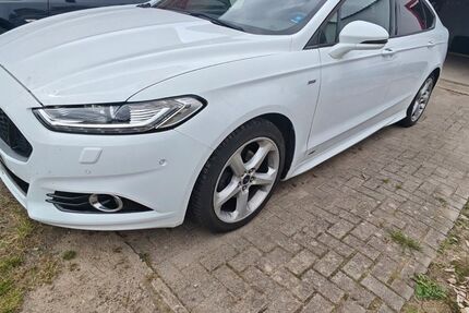 Ford Mondeo 202.222 km 9.500 &euro; Carinerland 18233