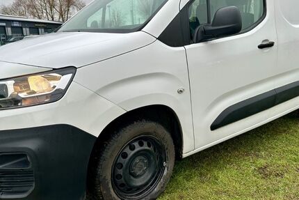Citroen Berlingo 161.737 km 7.500 &euro; Rostock 18147