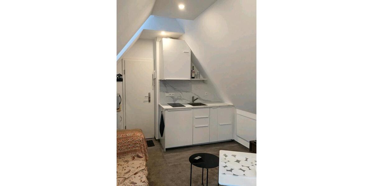 Dachgeschoßwohnung Papendorf - 1 Zimmer, 39 m&sup2;, 990&euro; | Angebot:27693856