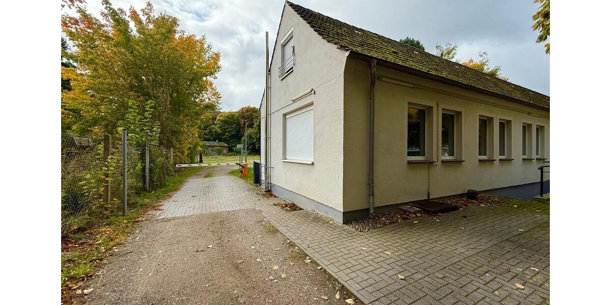 Garagen / Stellplätze Rostock Hansaviertel - 50&euro; | Angebot:23140844