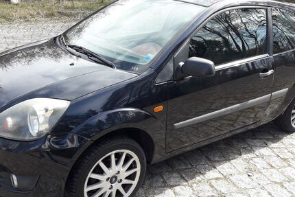 Ford Fiesta 187.000 km 1.850 &euro; Laage 18299