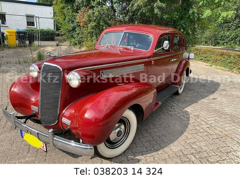 Cadillac Andere 999.999 km 44.500 € Bad Doberan 18209