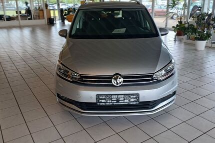VW Touran 121.398 km 19.999 &euro; Bad Doberan 18209