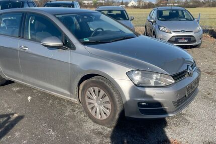 VW Golf 184.707 km 4.100 &euro; Broderstorf 18184