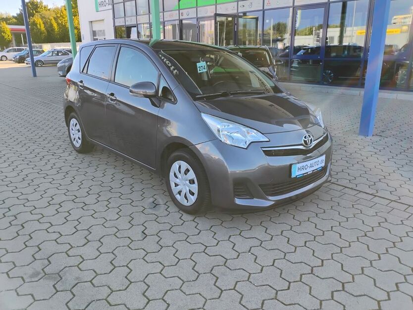 Toyota Verso-S 118.300 km 7.900 € Rostock 18106