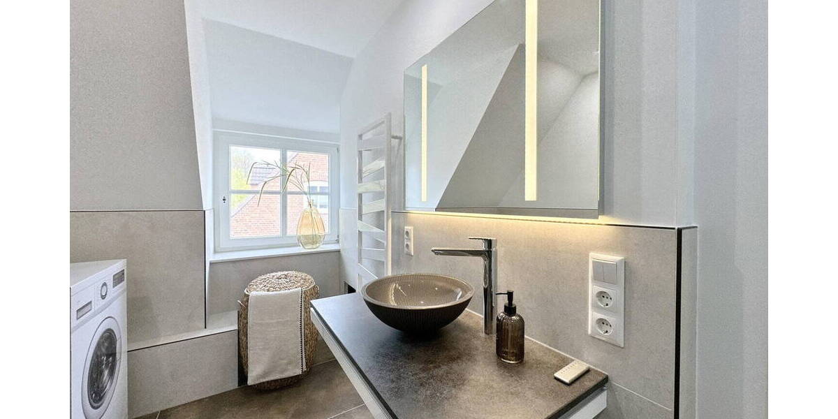 Etagenwohnung Rostock-Warnemünde Seebad Warnemünde - 2 Zimmer, 44 m&sup2;, 299.000&euro; | Angebot:26521244