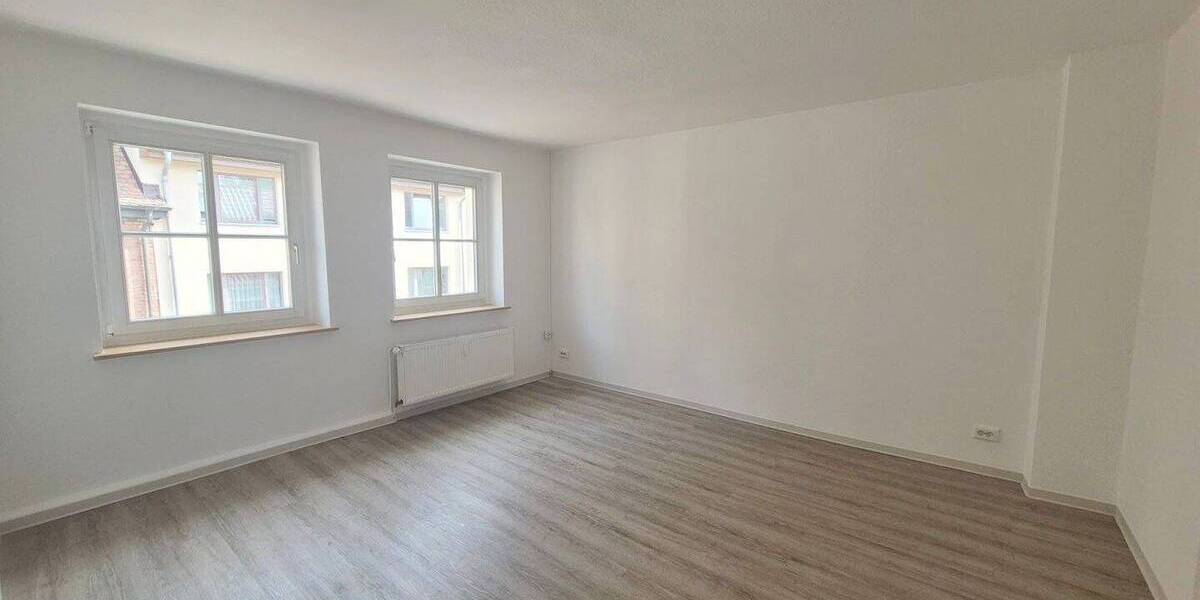 Etagenwohnung Rostock Stadtmitte - 2 Zimmer, 51 m&sup2;, 550&euro; | Angebot:26902603