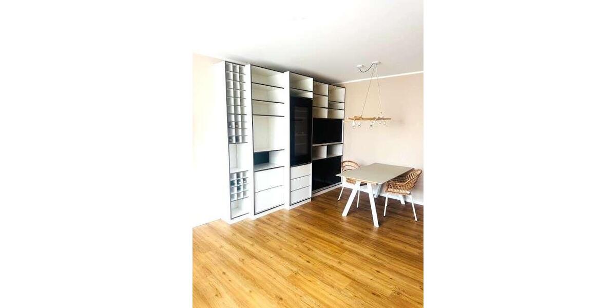 Etagenwohnung Rostock Alt Bartelsdorf - 2 Zimmer, 75 m&sup2;, 975&euro; | Angebot:23701868