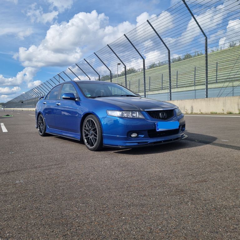Honda Accord 213.000 km 8.000 € Rostock 18107