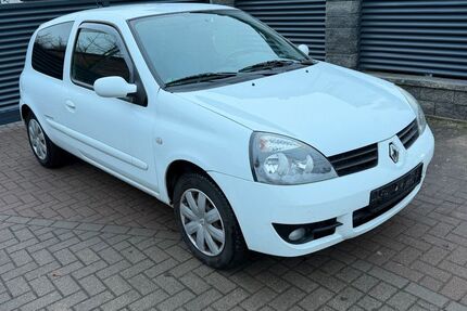 Renault Clio 95.186 km 2.950 &euro; Bad Doberan 18209