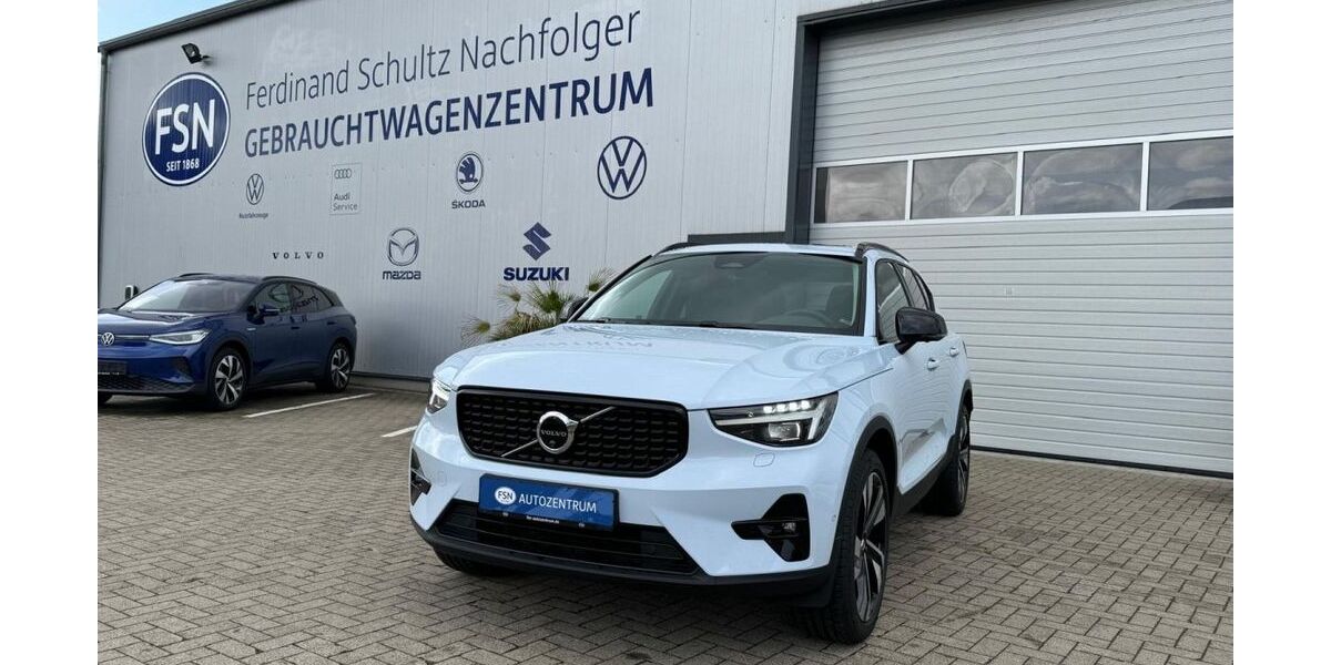 Volvo XC40 29.105 km 39.990 € Rostock 18146