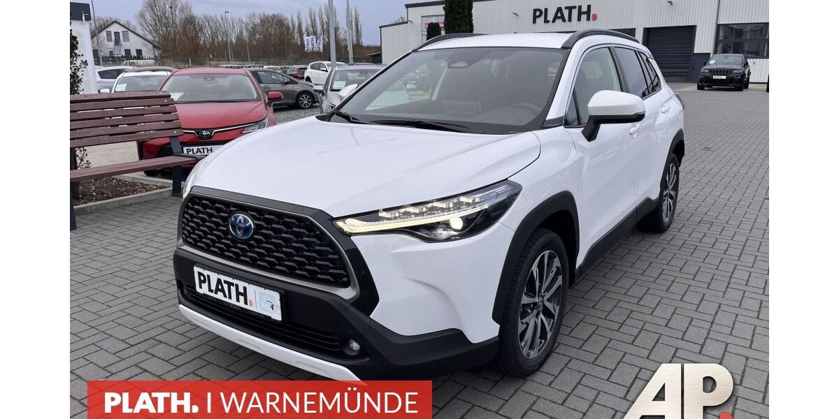 Toyota Corolla Cross 438 km 35.990 &euro; Rostock-Warnemünde 18119