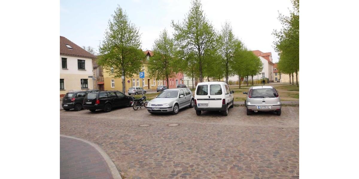 2-R-ETAGEN-WHG, 54 m² - 1.OG - re.- BÜTZOW - WOHNEN IN STADTLAGE - NEBENZENTRUM - Etagenwohnung Bützow | Angebot:26195584