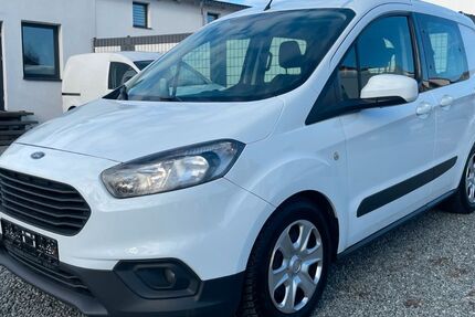 Ford Transit Courier 112.987 km 10.000 &euro; Stäbelow 18198