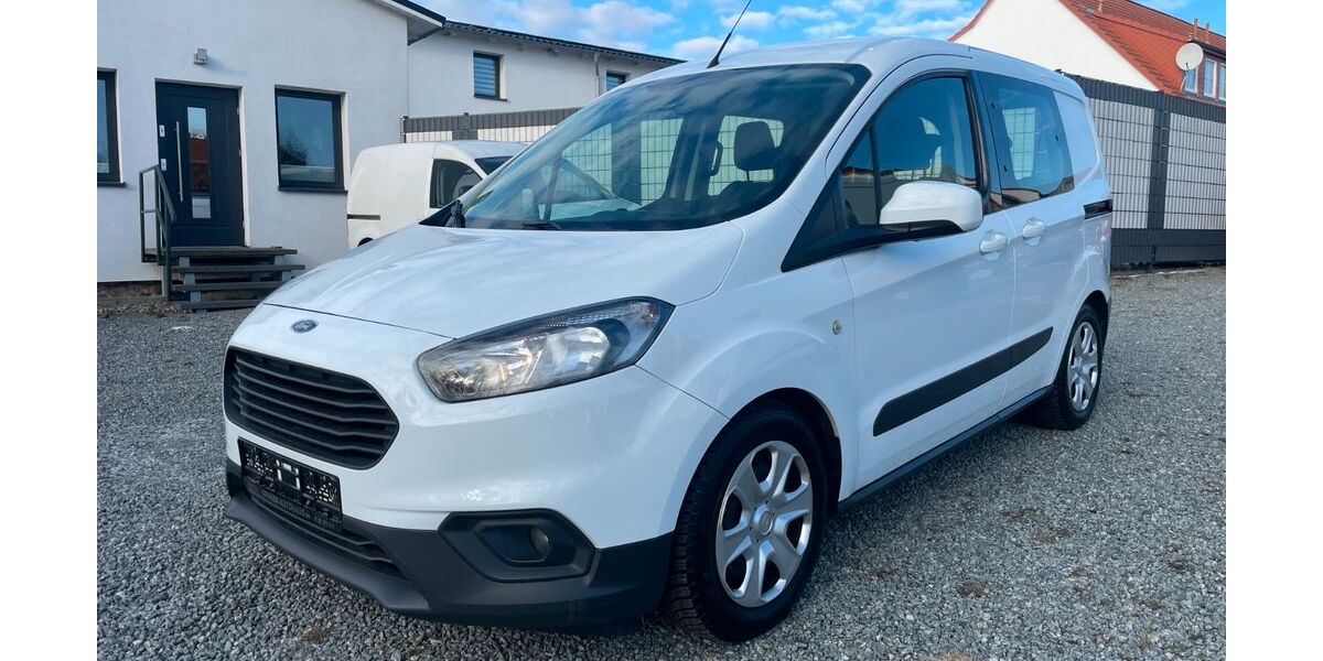 Ford Transit Courier 112.987 km 10.000 &euro; Stäbelow 18198