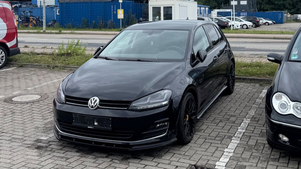 VW Golf 77.000 km 15.550 &euro; Kröpelin 18236