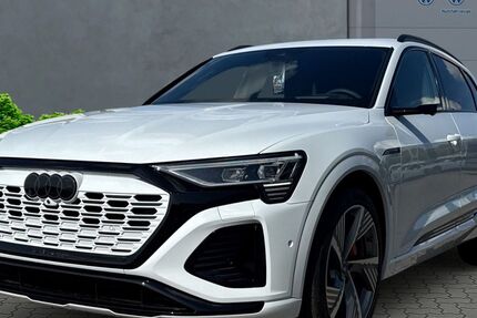 Audi Q8 e-tron 1.500 km 82.880 &euro; Bad Doberan 18209