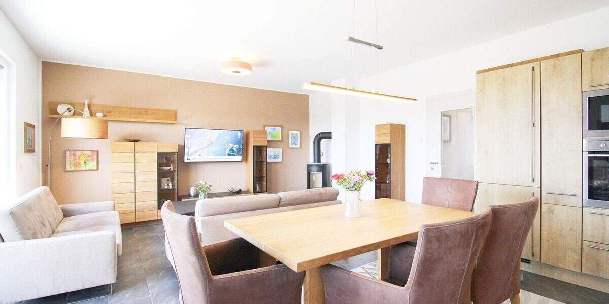 Etagenwohnung Rostock Südstadt - 4 Zimmer, 106 m&sup2;, 475.000&euro; | Angebot:25801722