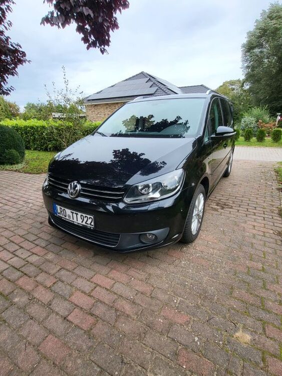 VW Touran 196.000 km 7.950 € Bützow 18246