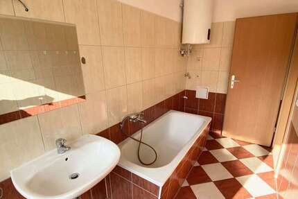 Wohnung Rostock Kröpeliner-Tor-Vorstadt - 1 Zimmer, 27 m&sup2;, 350&euro; | Angebot:25390673