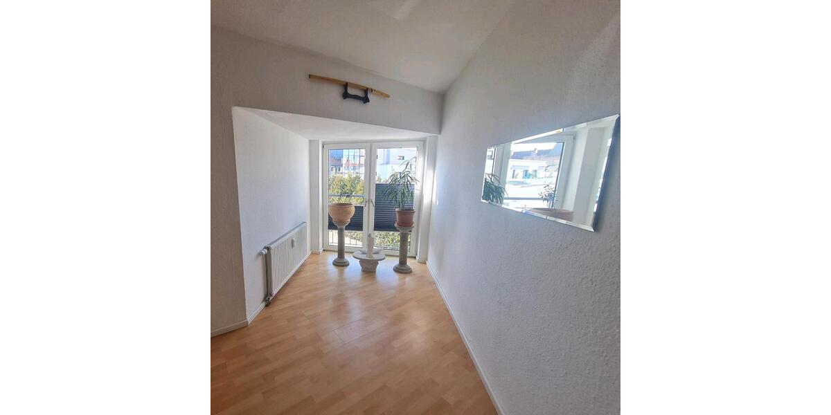 Etagenwohnung Rostock Hohe Düne - 3 Zimmer, 86 m&sup2;, 1.495&euro; | Angebot:26353770