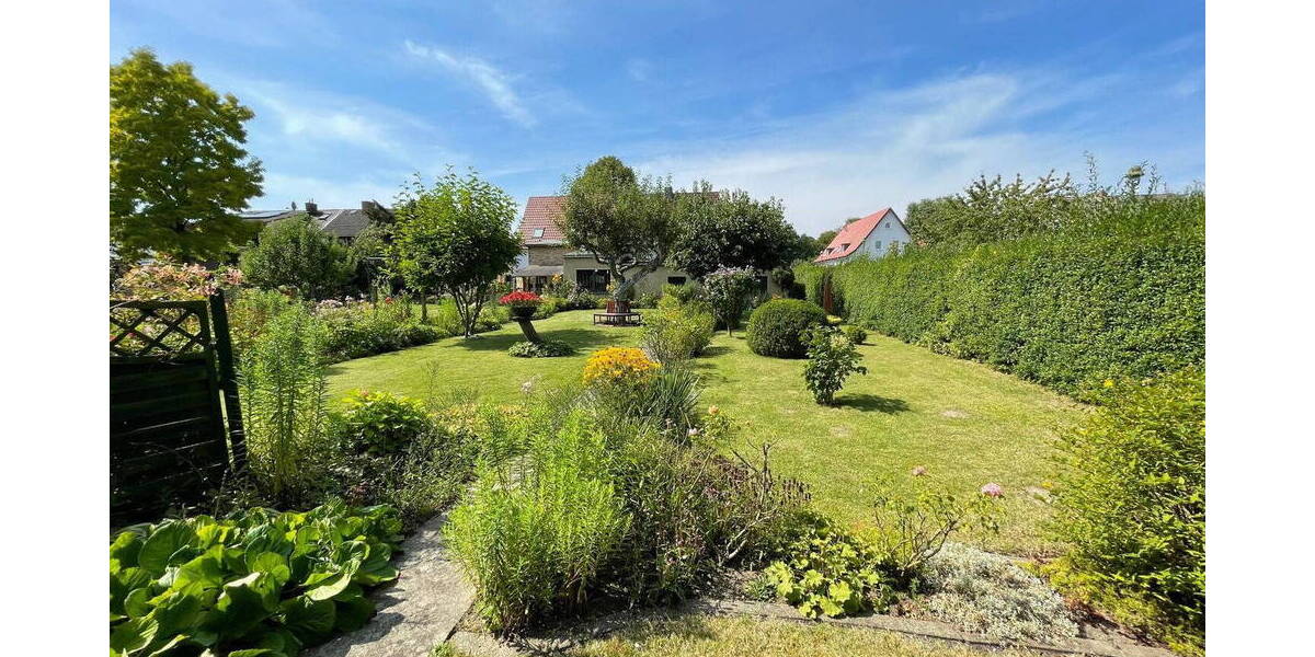 Doppelhaushälfte Rostock Reutershagen - 3 Zimmer, 140 m&sup2;, 470.000&euro; | Angebot:26306303