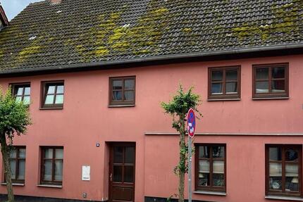 Haus Tessin - 3 Zimmer, 280 m&sup2;, 409.000&euro; | Angebot:24638040