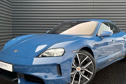 Porsche Taycan 5.900 km 115.750 &euro; Papendorf 18059