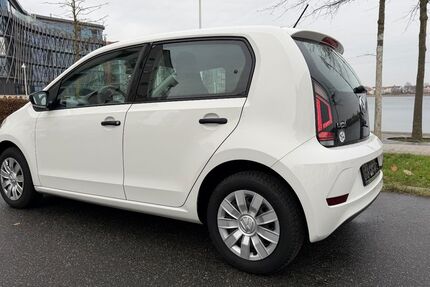VW up! 139.407 km 5.800 &euro; Rostock 18069