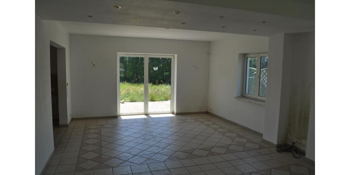 Einfamilienhaus Broderstorf - 10 Zimmer, 255 m&sup2;, 575.000&euro; | Angebot:27194907