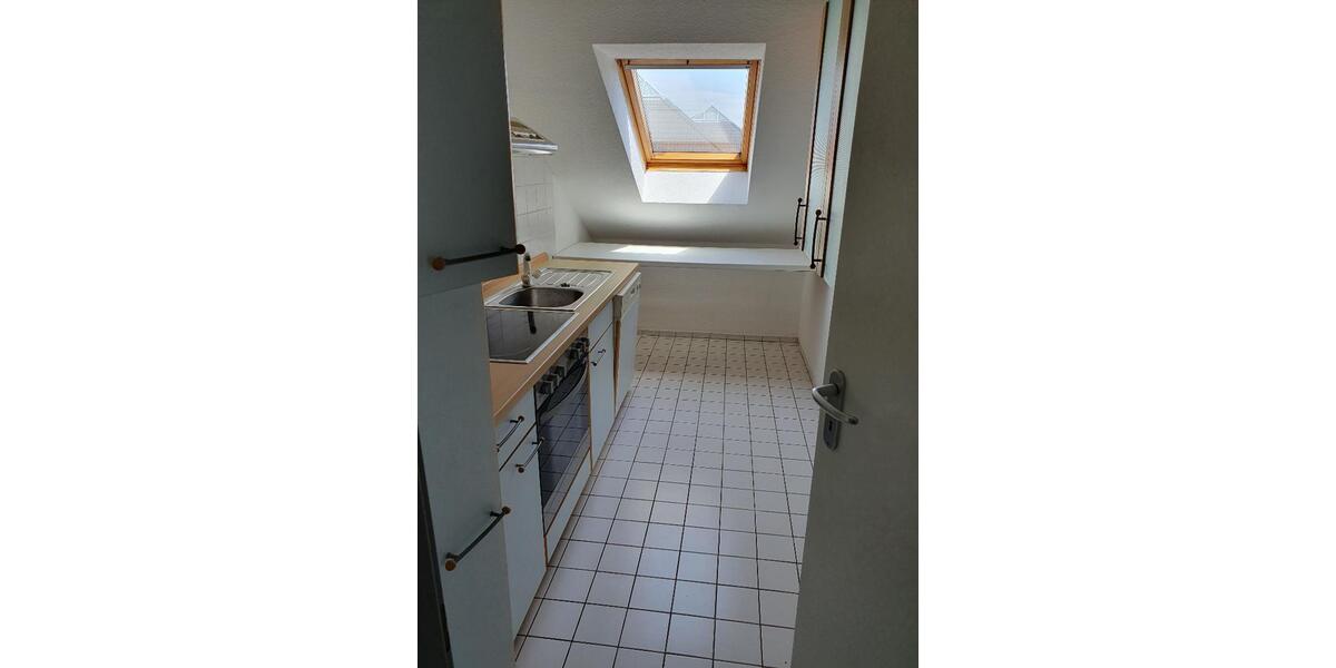 Dachgeschoßwohnung Papendorf - 1 Zimmer, 41 m&sup2;, 425&euro; | Angebot:26251252