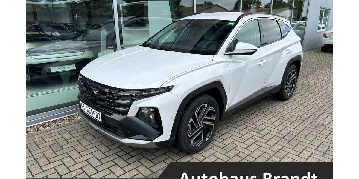 Hyundai TUCSON 24.454 km 32.850 € Rostock 18146