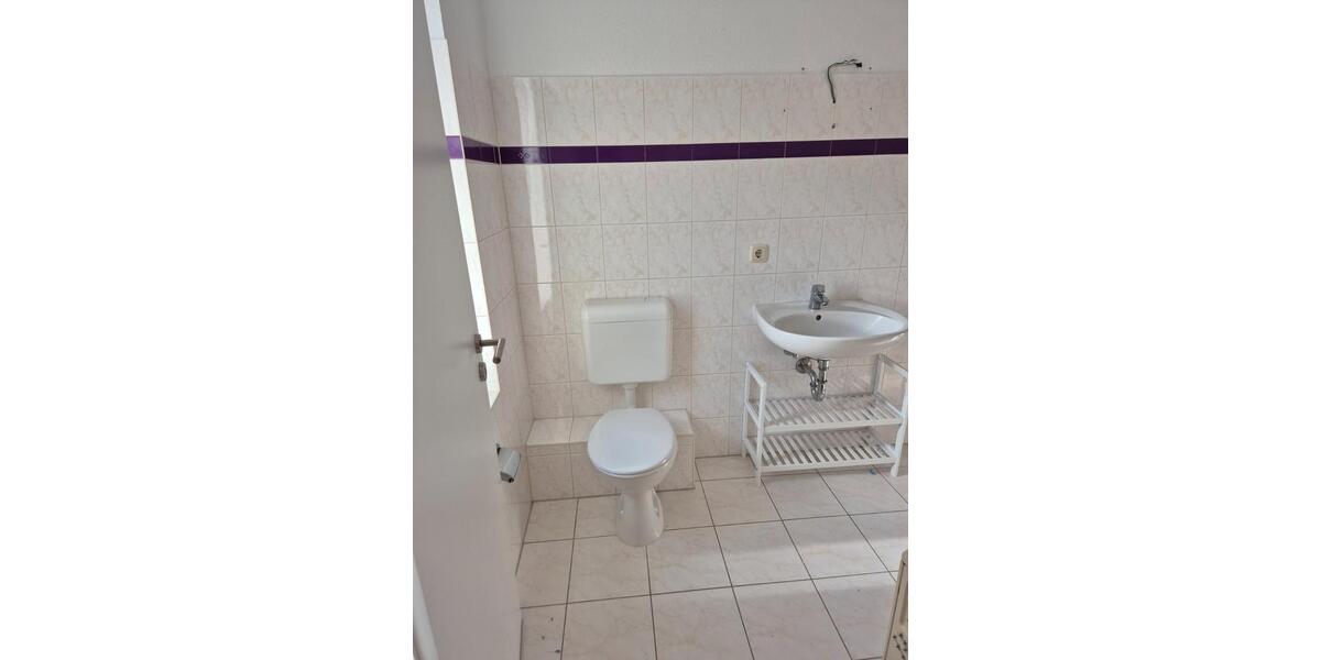 Etagenwohnung Laage - 2 Zimmer, 42 m&sup2;, 470&euro; | Angebot:26677172