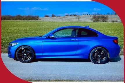 BMW 225