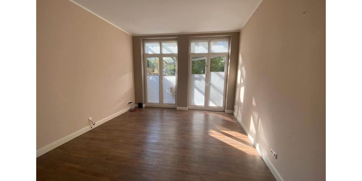 Etagenwohnung Rostock - 5 Zimmer, 160 m&sup2;, 2.360&euro; | Angebot:26268964