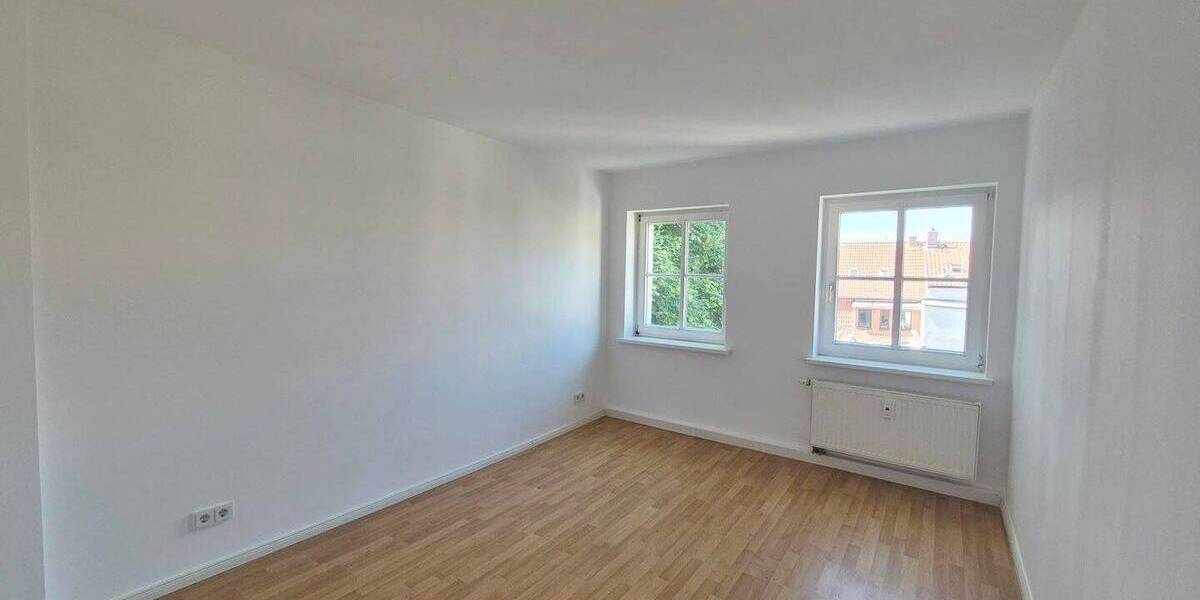 Etagenwohnung Rostock Stadtmitte - 2 Zimmer, 43 m&sup2;, 545&euro; | Angebot:26902478