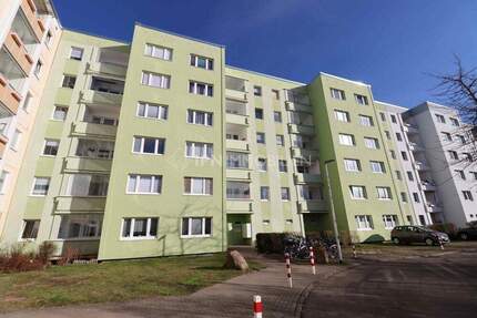 Wohnung Rostock / Lichtenhagen Lichtenhagen - 4 Zimmer, 68 m&sup2;, 149.900&euro; | Angebot:25609523