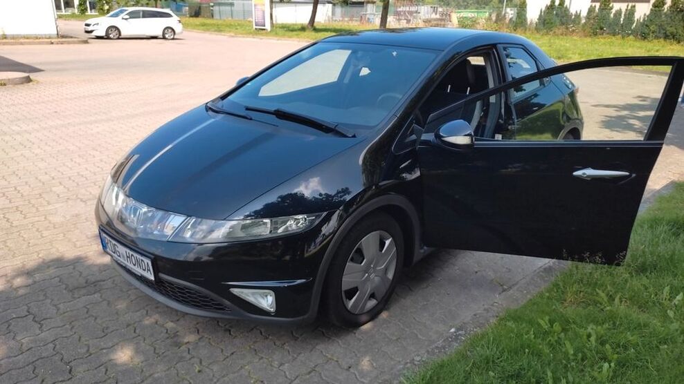 Honda Civic 198.000 km 4.480 € Ribnitz-Damgarten 18311