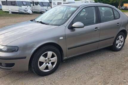 Seat Leon 210.432 km 2.500 &euro; Rostock 18059