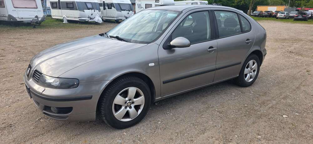 Seat Leon 210.432 km 2.500 &euro; Rostock 18059